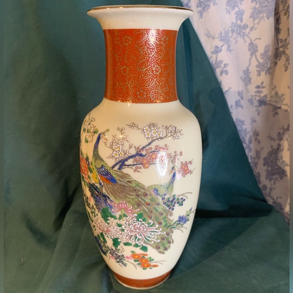 VTG Japan Satsuma Porcelain Vase ft Peacock & Cherry Blossoms 10" - Picture 2 of 11